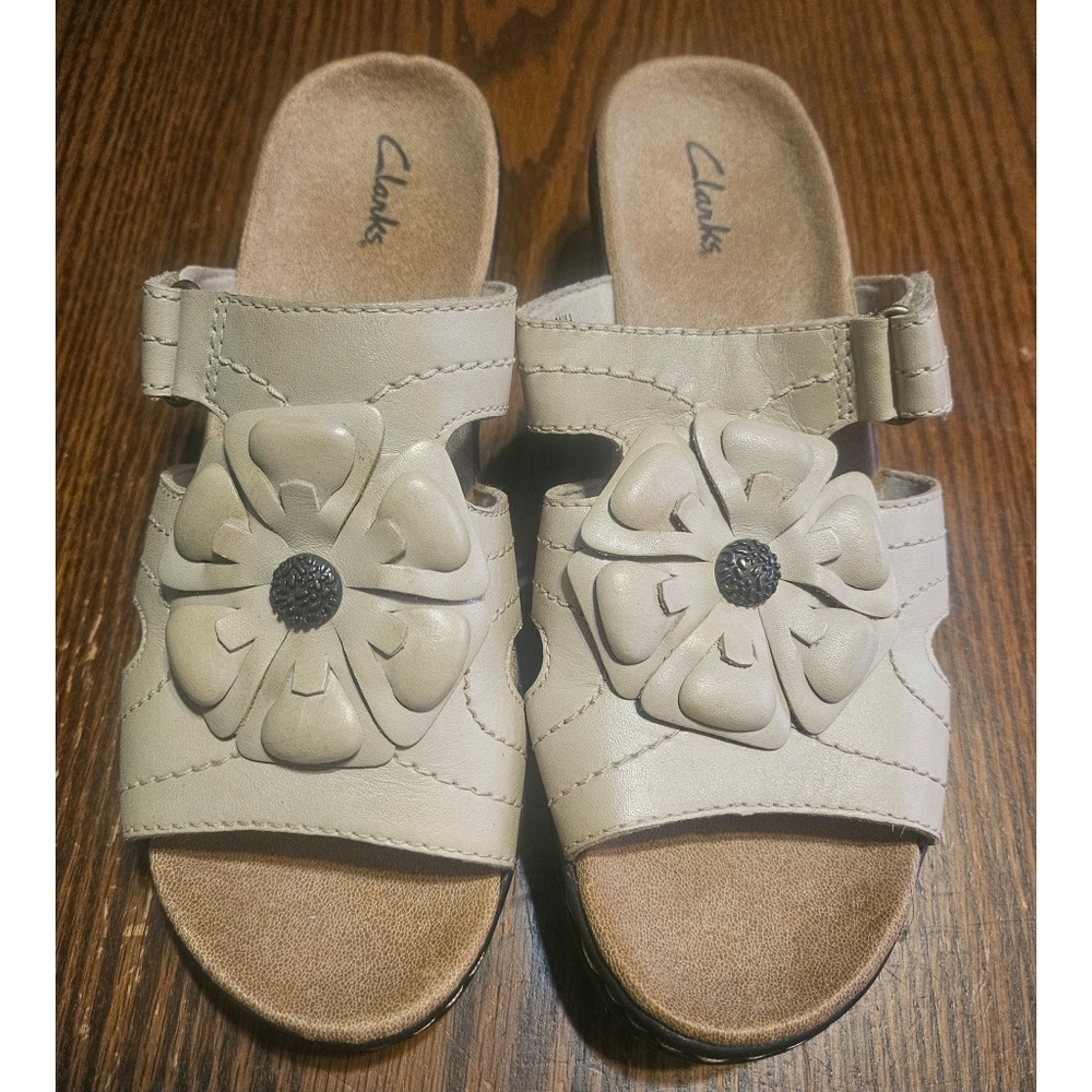 Clarks Slip On Flower Detail Leather Sandals